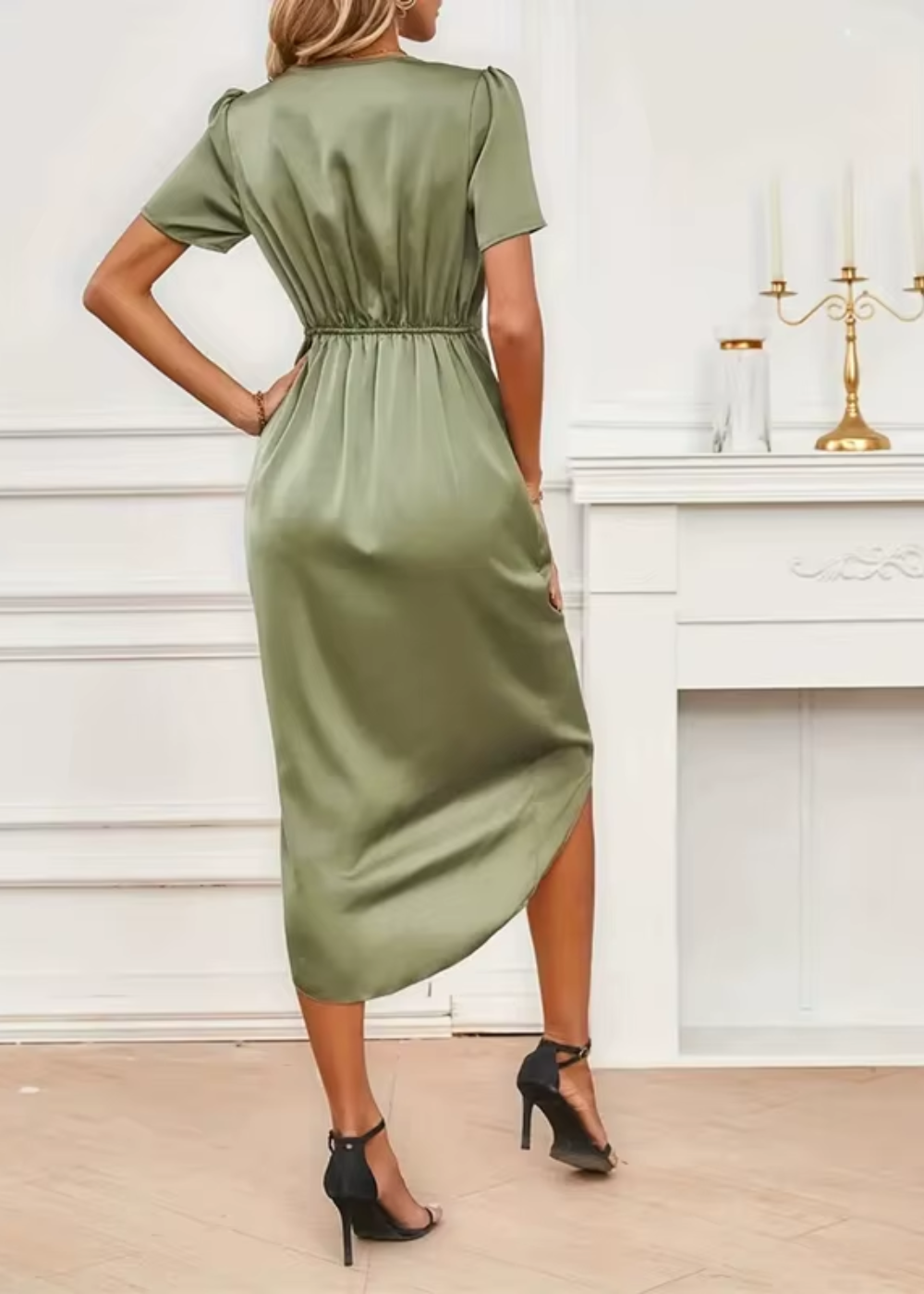 Elegant Midi Dress with Streamlined Silhouette