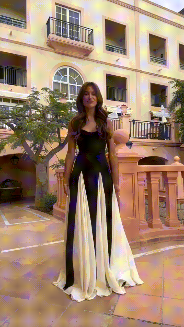 Maxi Dress with Elongated Silhouette